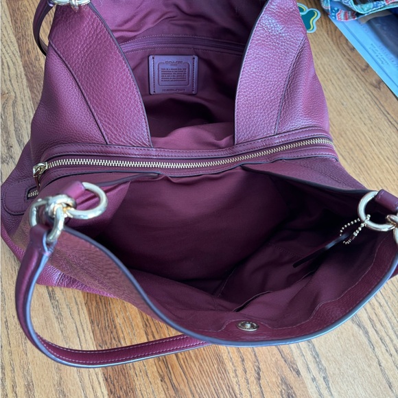 Coach Deep Burgundy Leather Shoulder Bag - Picture 3 of 5